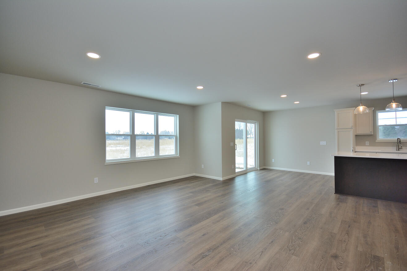 1121 Elderberry Road Oconomowoc, WI 53066 - Photo 17 of 30 90 ARWT (12)