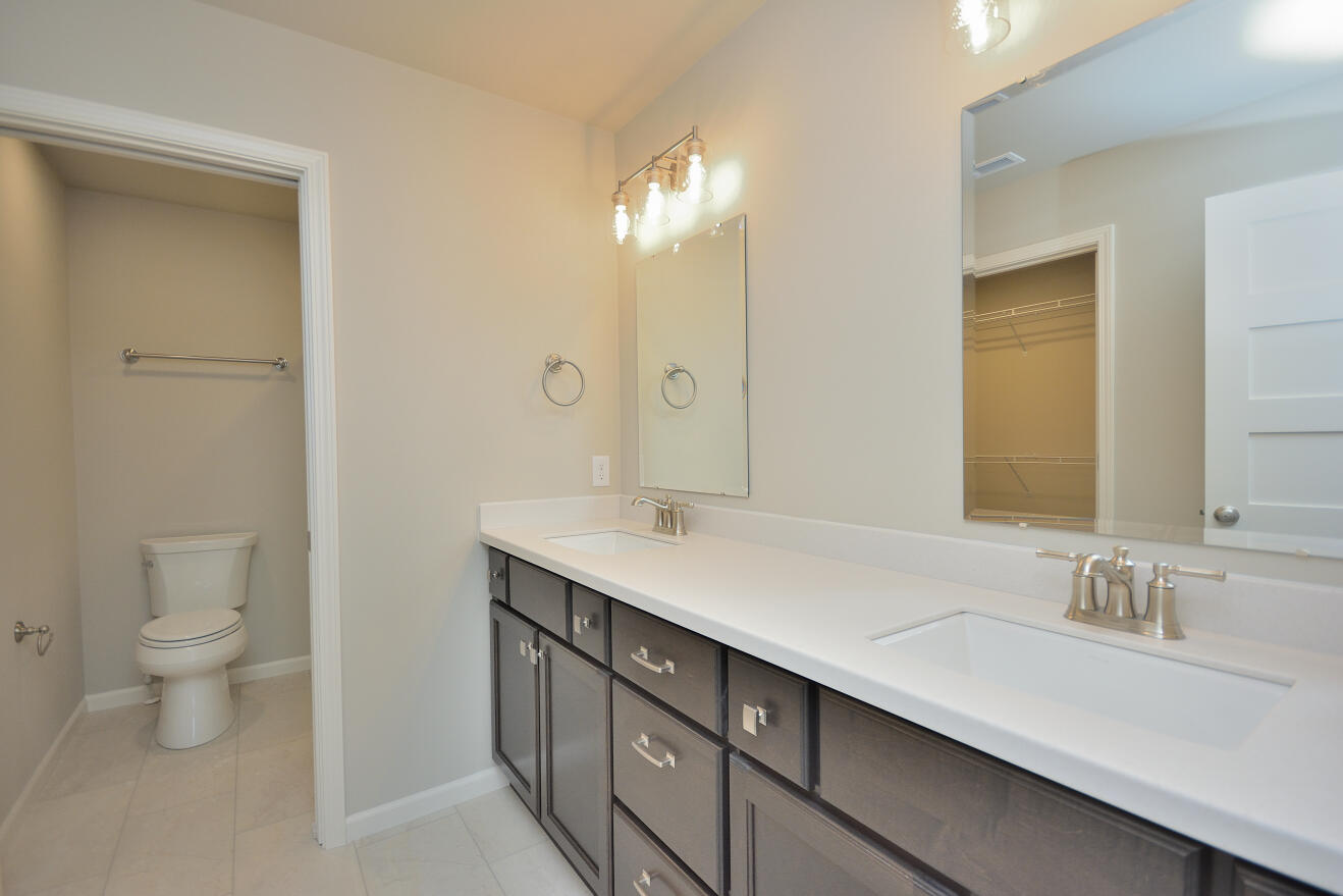 1121 Elderberry Road Oconomowoc, WI 53066 - Photo 26 of 30 90 ARWT (21)