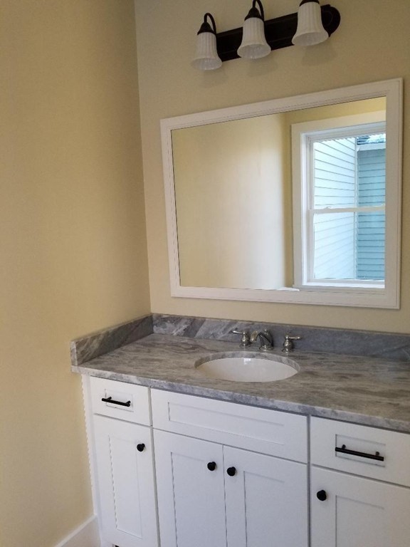 98 Main Street, Unit 98 Ashland, MA 01721 - Photo 7 of 10