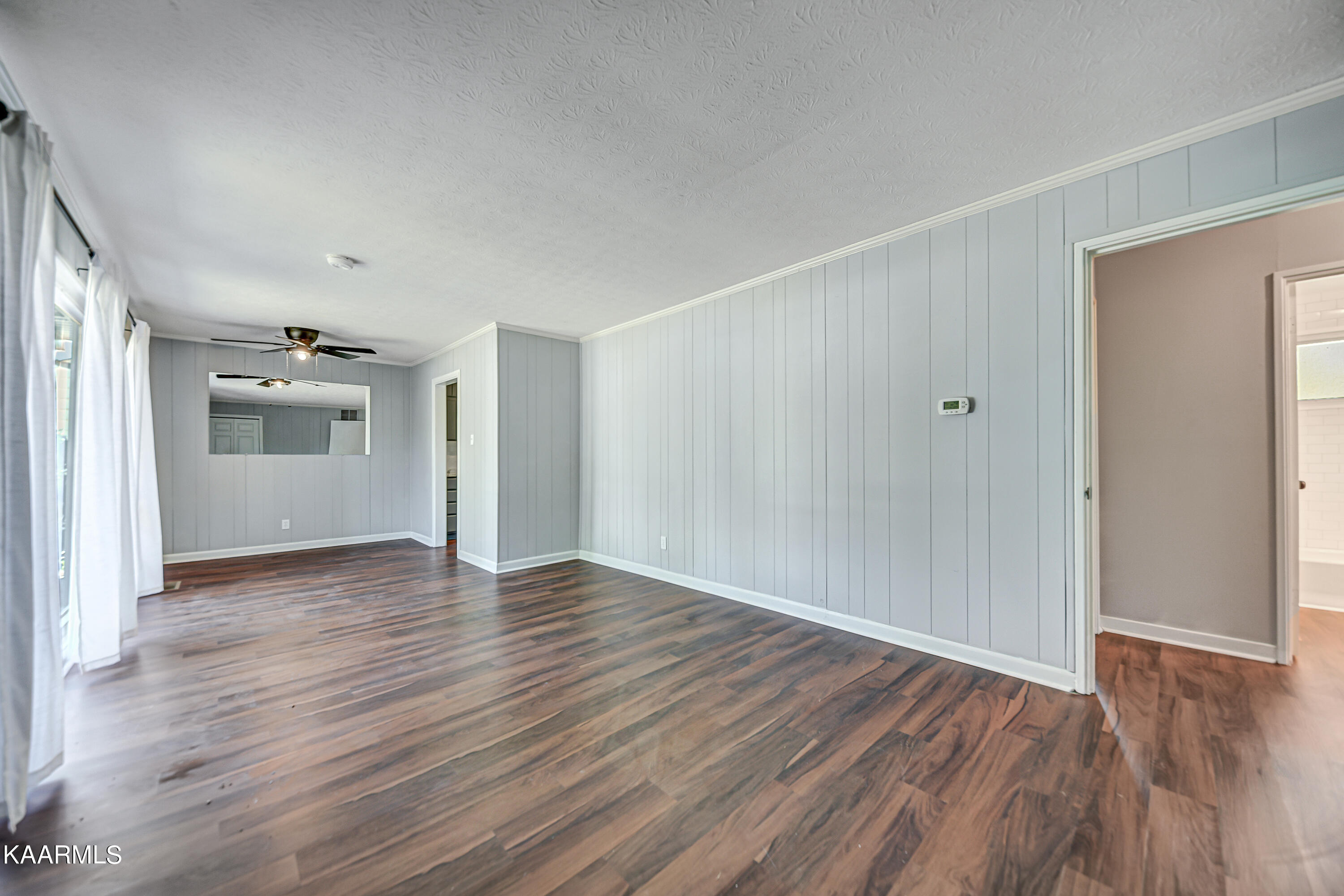 211 Alder Lane Oak Ridge, TN 37830 - Photo 2 of 19 ALD59