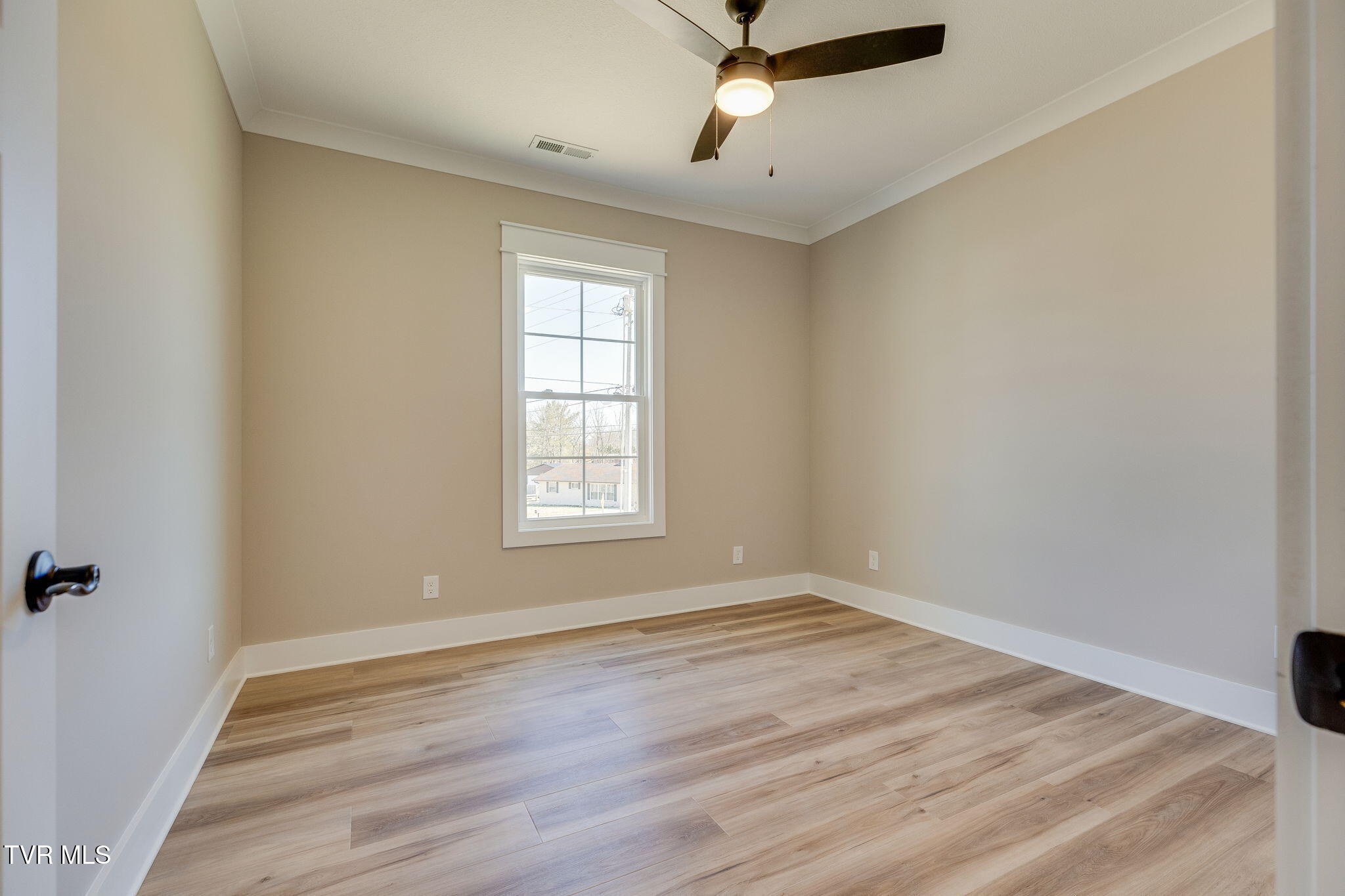 321 Allison Road Piney Flats, TN 37686 - Photo 25 of 36 025