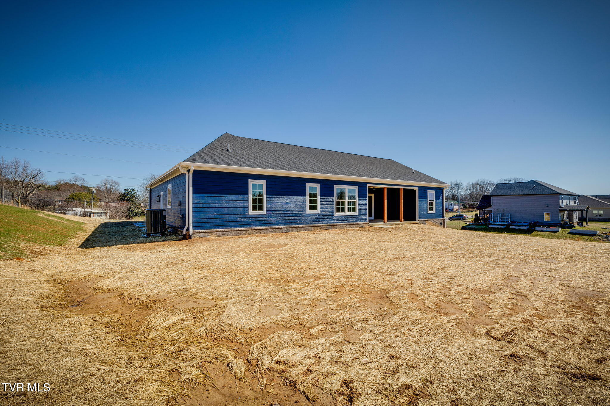 321 Allison Road Piney Flats, TN 37686 - Photo 32 of 36 032