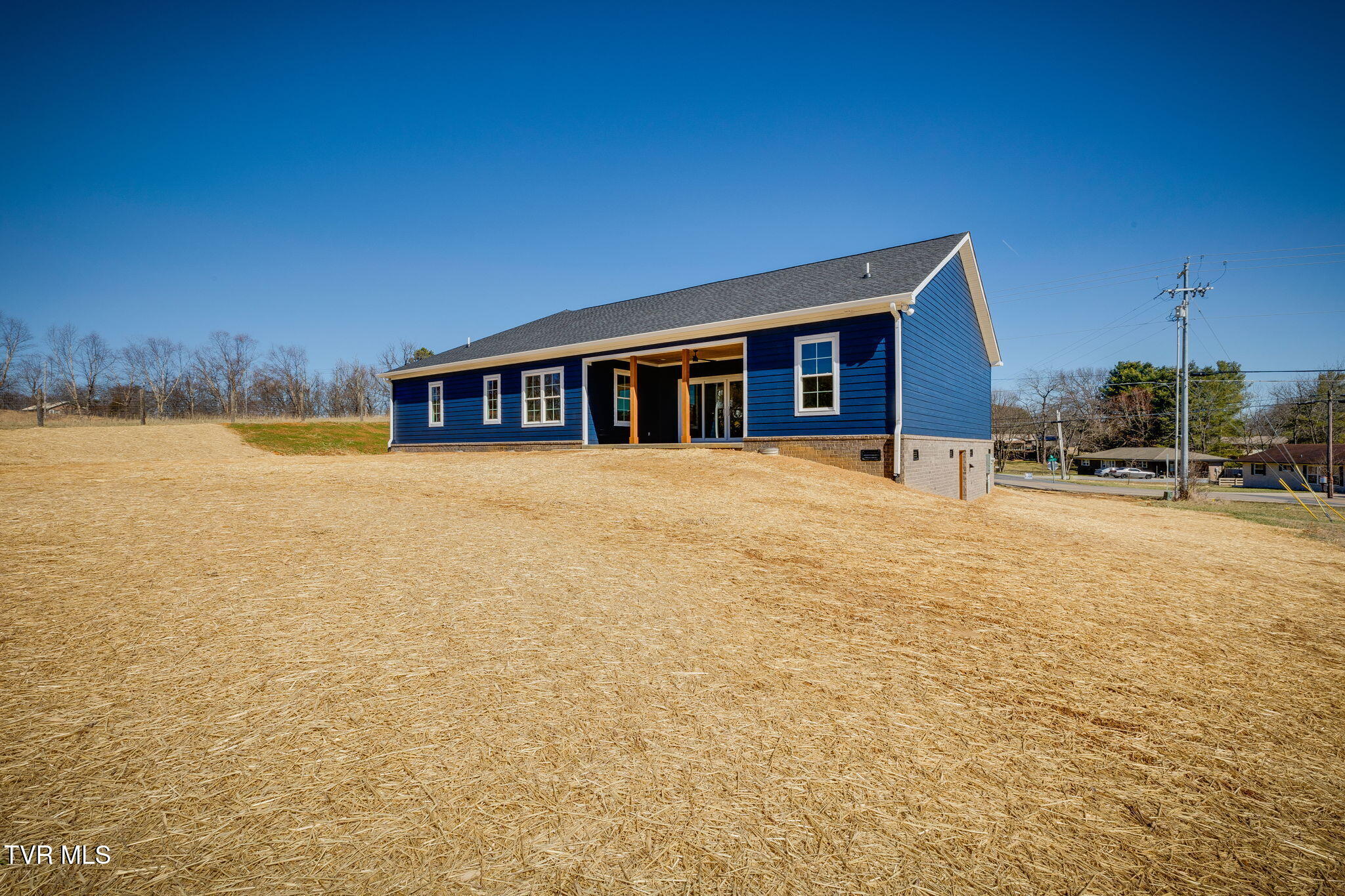 321 Allison Road Piney Flats, TN 37686 - Photo 33 of 36 033