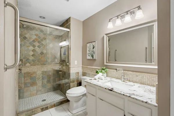 $599,900 | 16710 Innsbrook Drive, Lakeville, MN 55044