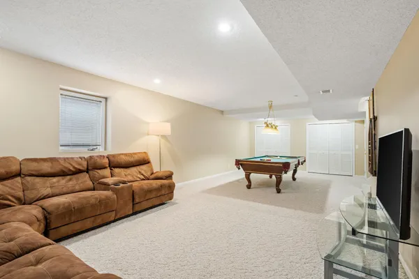 $599,900 | 16710 Innsbrook Drive, Lakeville, MN 55044