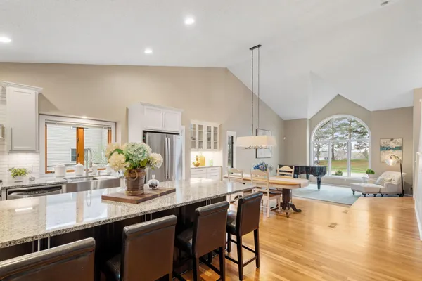 $599,900 | 16710 Innsbrook Drive, Lakeville, MN 55044