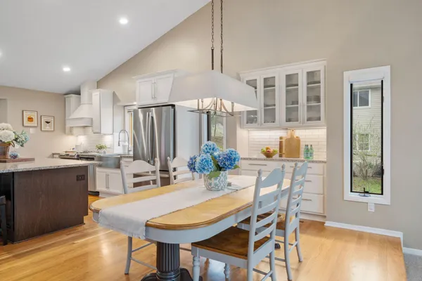 $599,900 | 16710 Innsbrook Drive, Lakeville, MN 55044