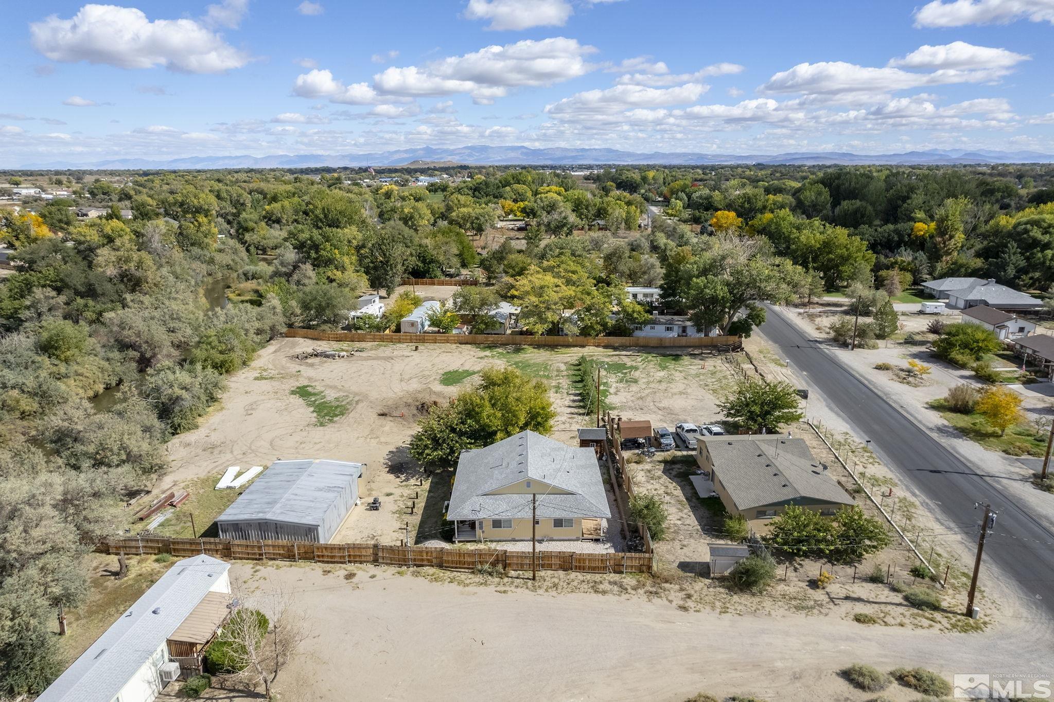 3300 Alcorn Road Fallon, NV 89406 - Photo 27 of 40 a view of a lake with a ocean view