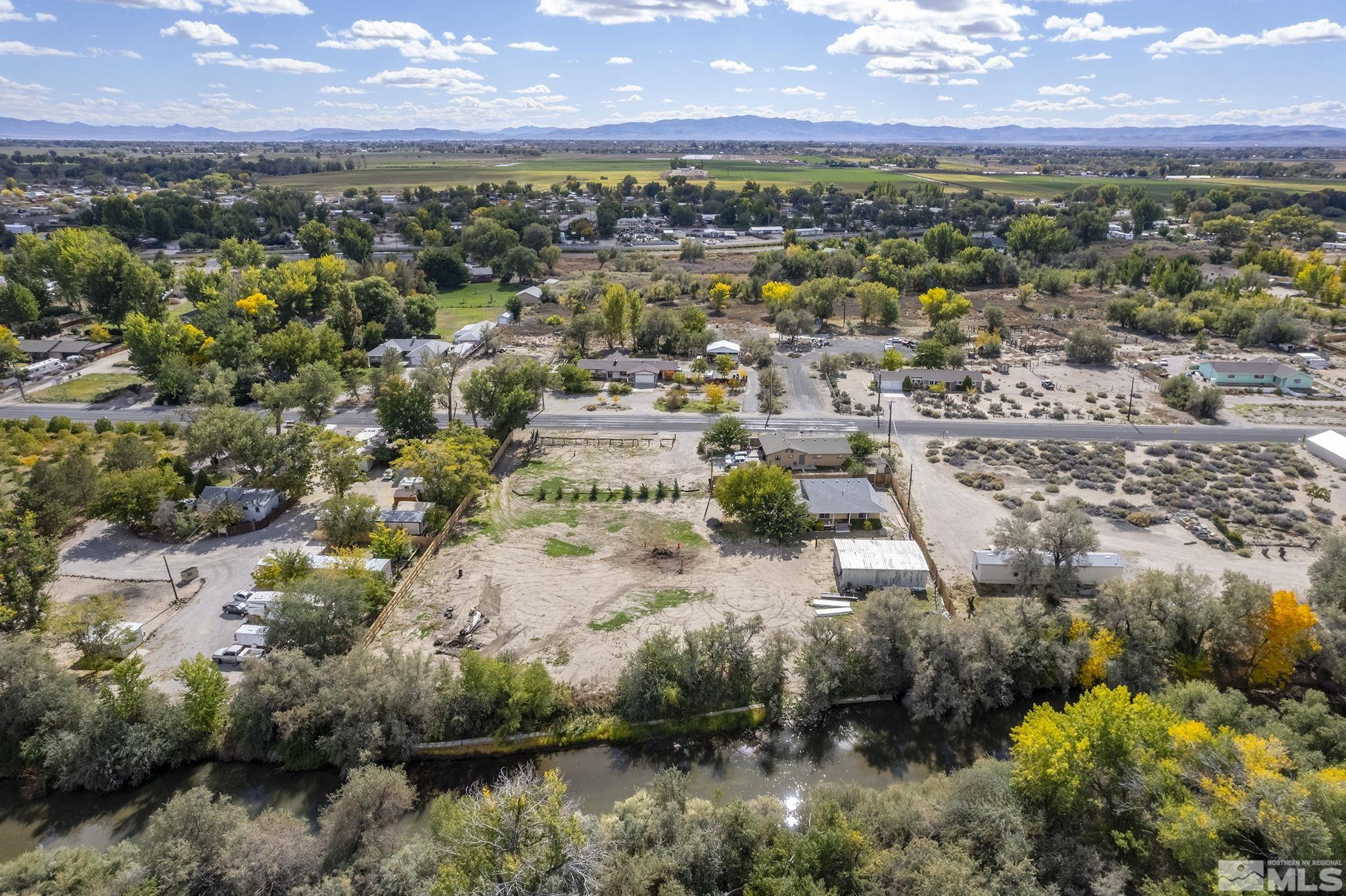 3300 Alcorn Road Fallon, NV 89406 - Photo 28 of 40 a view of a city with lots of residential buildings ocean and mountain view