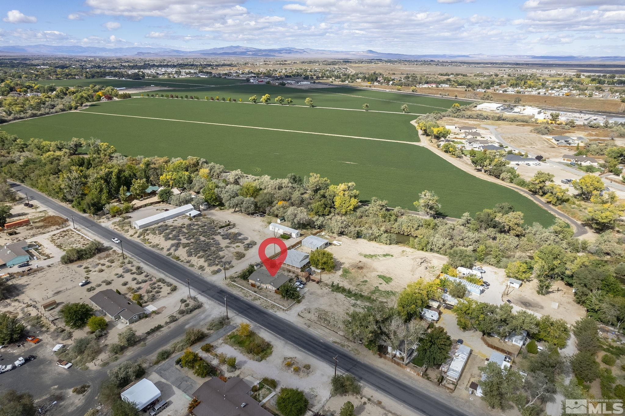 3300 Alcorn Road Fallon, NV 89406 - Photo 31 of 40 a view of a city and an ocean view
