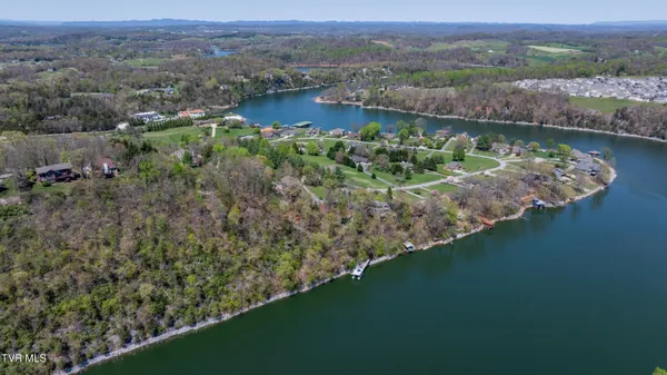 $849,900 | 185 Mc Afee Bluff, Gray, TN 37615