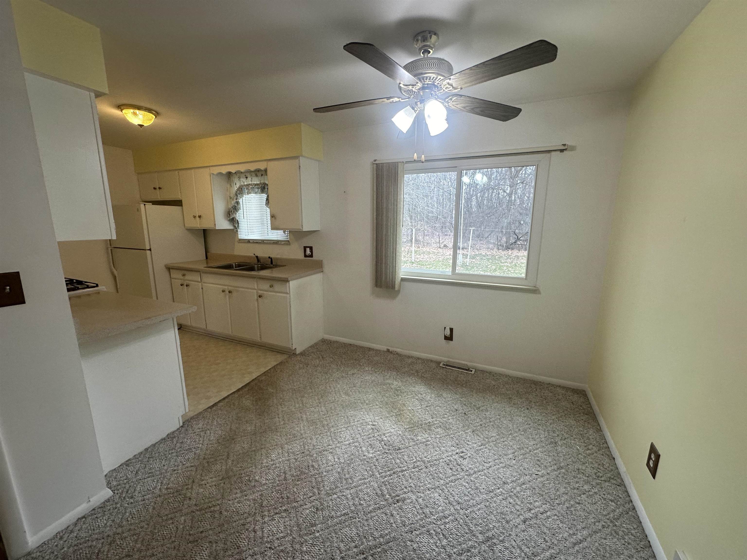 13290 North Road Fenton, MI 48430 - Photo 19 of 25
