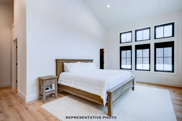 $1,200,000 | 25 Hidden Glade Drive, Unit 4, Bartlett, NH 03845