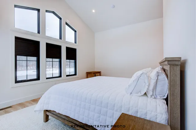 $1,200,000 | 25 Hidden Glade Drive, Unit 4, Bartlett, NH 03845