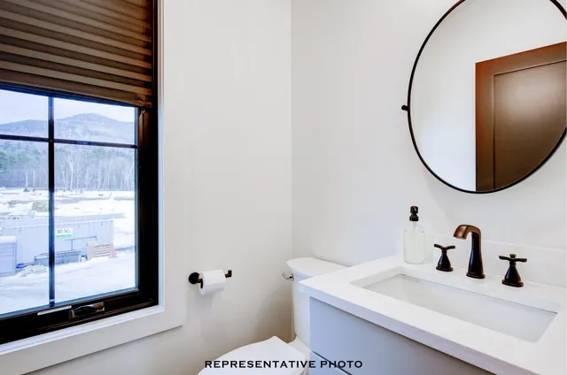 $1,200,000 | 25 Hidden Glade Drive, Unit 4, Bartlett, NH 03845