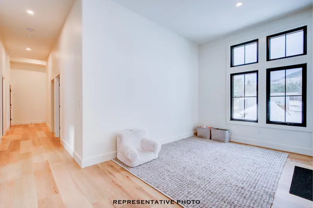 $1,200,000 | 25 Hidden Glade Drive, Unit 4, Bartlett, NH 03845