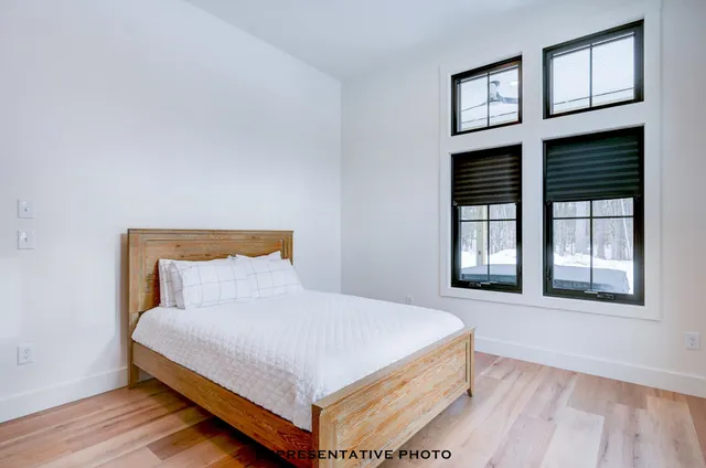 $1,200,000 | 25 Hidden Glade Drive, Unit 4, Bartlett, NH 03845