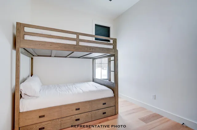 $1,200,000 | 25 Hidden Glade Drive, Unit 4, Bartlett, NH 03845