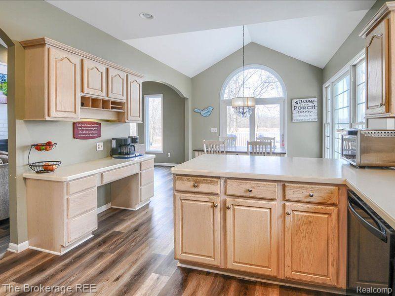 301 Gray Road Lapeer, MI 48446 - Photo 38 of 64