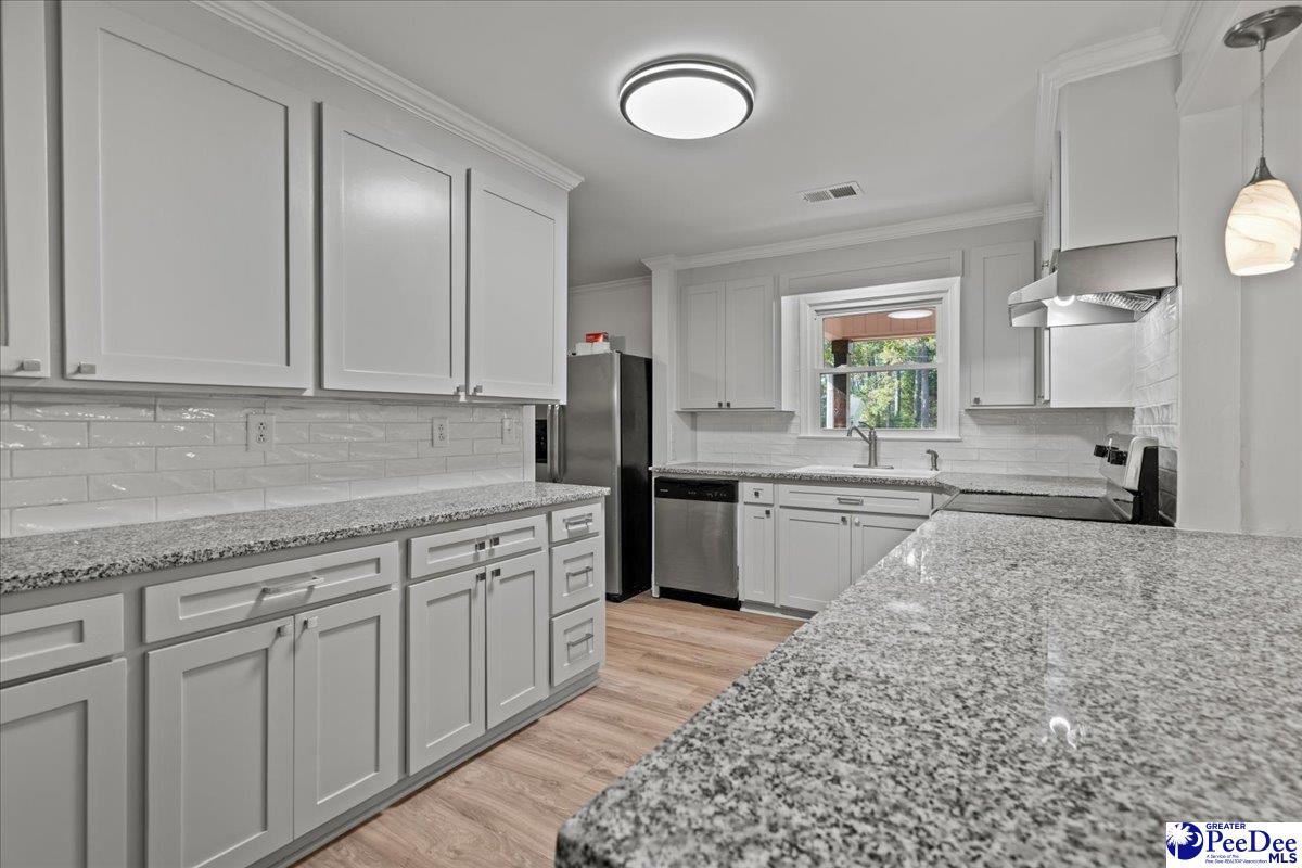 4516 Willow Creek Road Florence, SC 29505 - Photo 12 of 40 Gallery Image 12