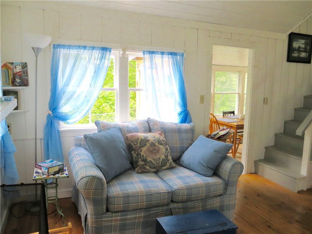 2 Perkins Road Bristol, ME 04554 - Photo 6 of 12 Cozy living space!