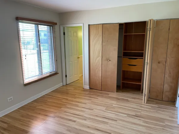 $250,000 | 7373 Blackburn Avenue, Unit 104, Downers Grove, IL 60516