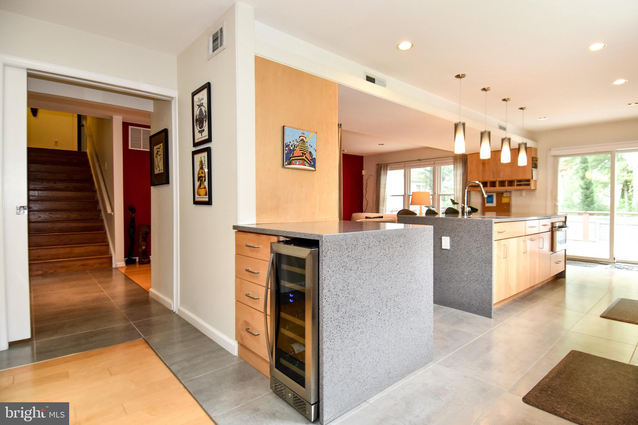 11906 Riders Lane Reston, VA 20191 - Photo 14 of 67 Kitchen