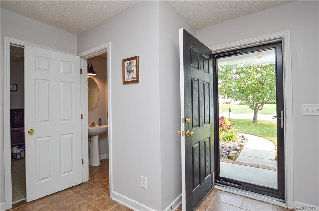 2604 Captains Watch Road Northeast Kannapolis, NC 28083 - Photo 14 of 48 Gallery Image 14