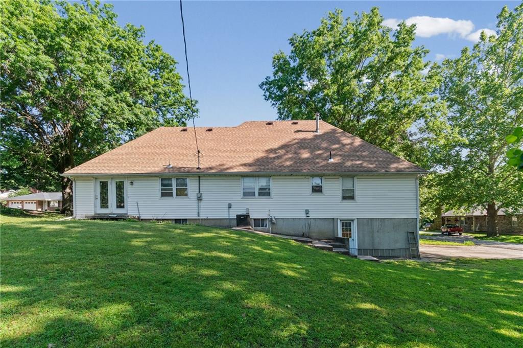 211 Rothrock Avenue Richmond, MO 64085 - Photo 27 of 32