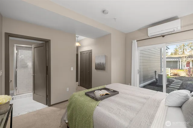 a view of entrance door of the house