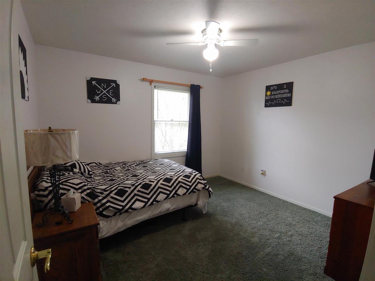 721 Holly Road Cadillac, MI 49601 - Photo 16 of 29 1868219-15.JPG