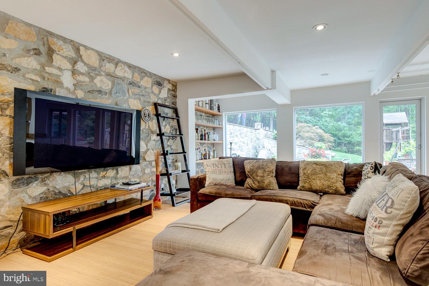 560 Pugh Road Wayne, PA 19087 - Photo 24 of 56