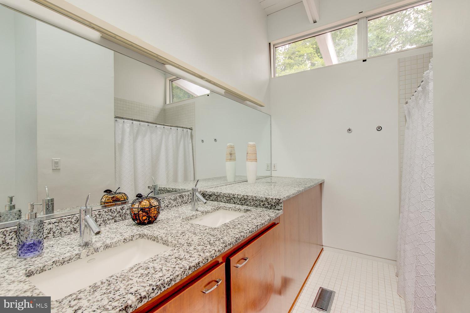 560 Pugh Road Wayne, PA 19087 - Photo 43 of 56