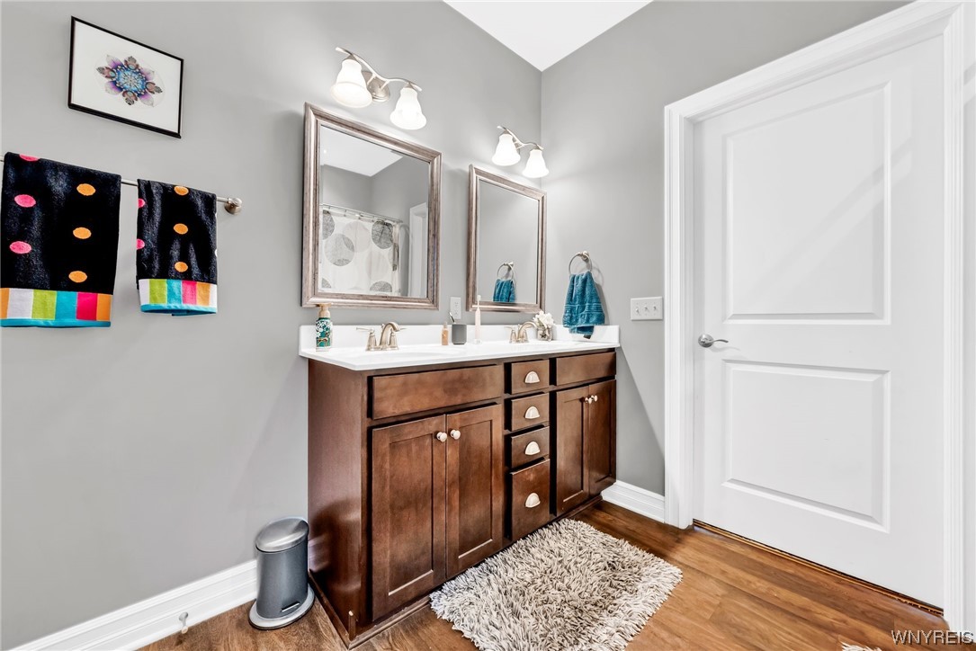 2934 Lower Mountain Road Lewiston, NY 14131 - Photo 13 of 43 Double Vanity