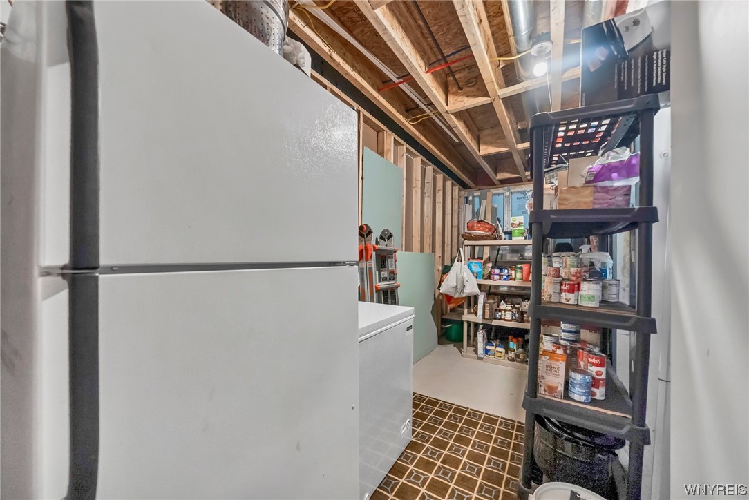 2934 Lower Mountain Road Lewiston, NY 14131 - Photo 32 of 43 Storage area