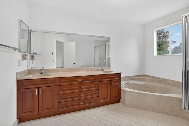 $450,000 | 6780 Via Regina, Boca Raton, FL 33433