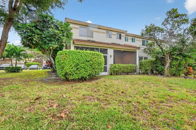$450,000 | 6780 Via Regina, Boca Raton, FL 33433