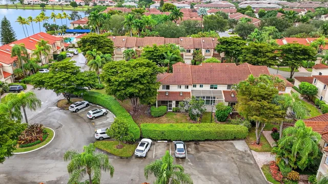 $450,000 | 6780 Via Regina, Boca Raton, FL 33433