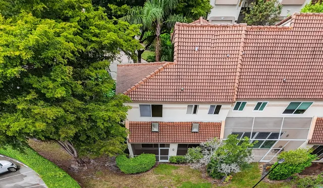 $450,000 | 6780 Via Regina, Boca Raton, FL 33433