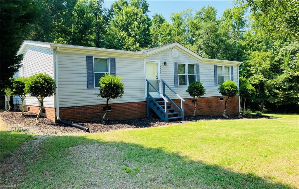 3634 Link Road Greensboro, NC 27405 - Photo 1 of 31 Gallery Image 1
