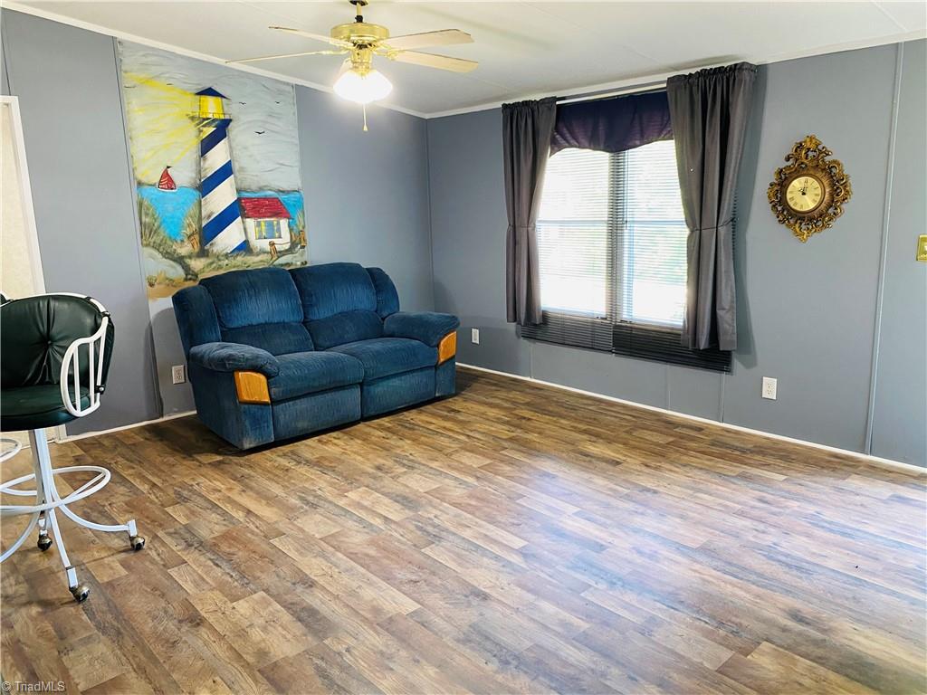 3634 Link Road Greensboro, NC 27405 - Photo 12 of 31 Gallery Image 12