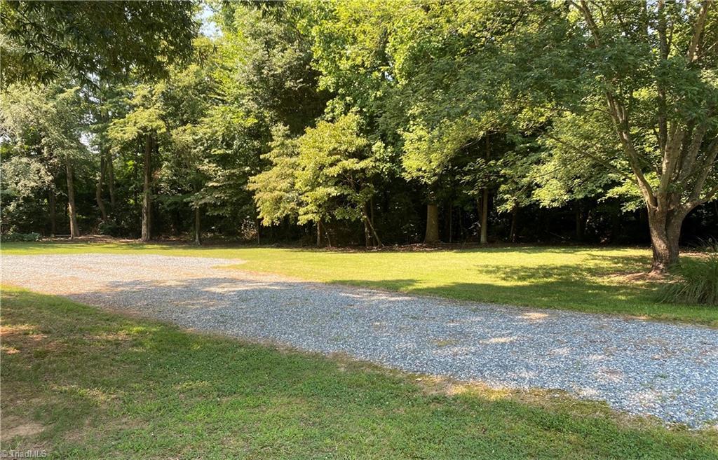 3634 Link Road Greensboro, NC 27405 - Photo 25 of 31 Gallery Image 25