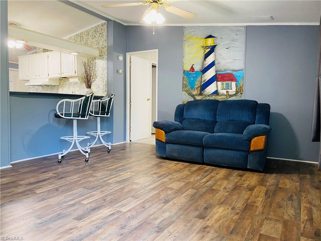 3634 Link Road Greensboro, NC 27405 - Photo 4 of 31 Gallery Image 4