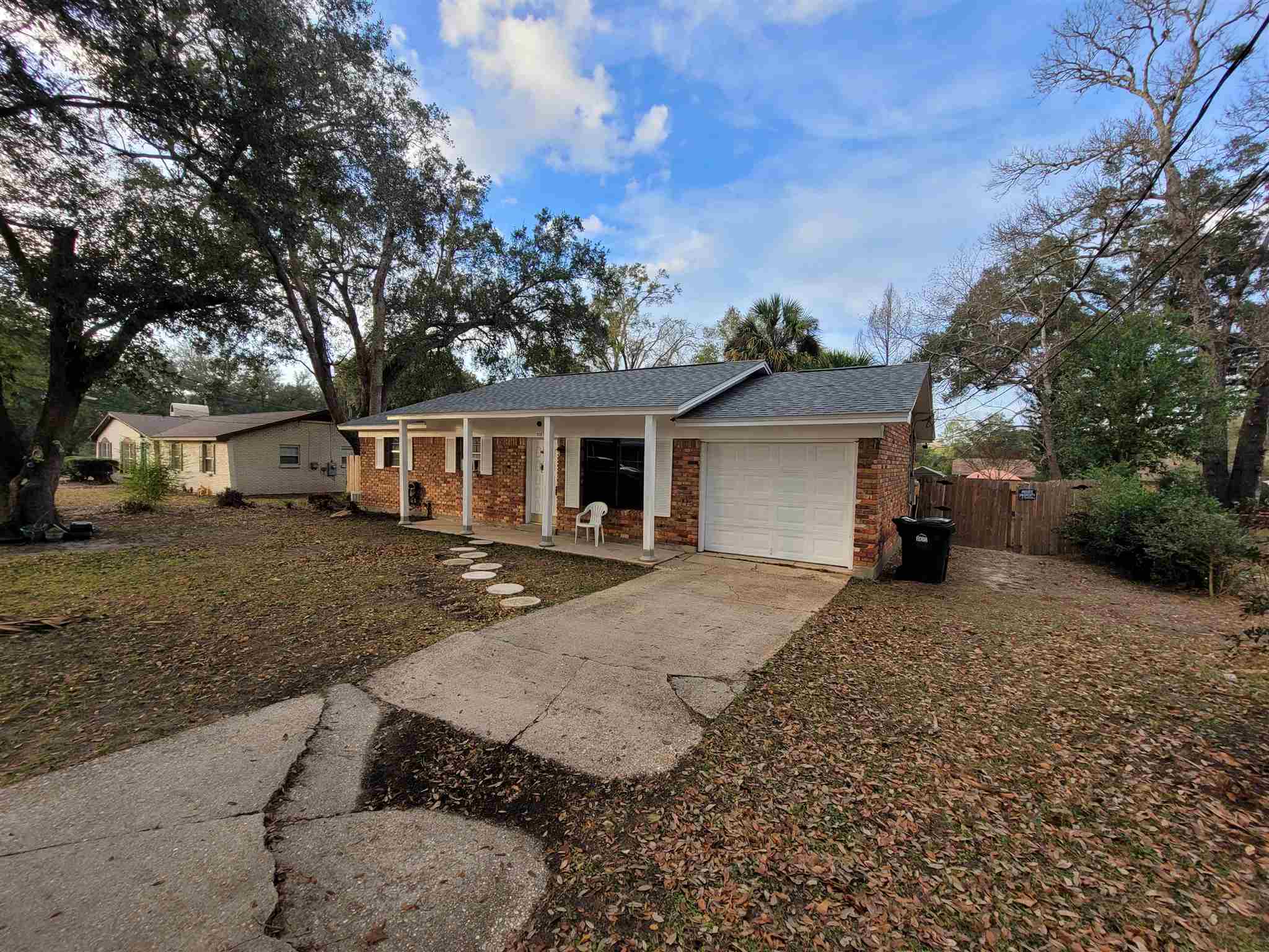 715 Lexington Road Pensacola, FL 32514 - Photo 2 of 22 Gallery Image 2