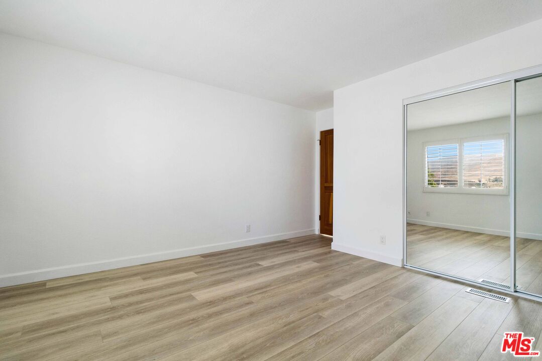 29221 Heathercliff Road, Unit 4 Malibu, CA 90265 - Photo 28 of 36