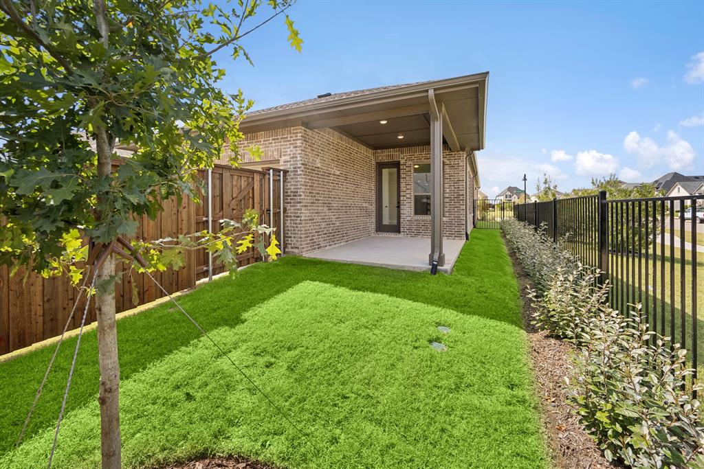 1837 Lightner Road Van Alstyne, TX 75495 - Photo 3 of 30 a view of a garden with an outdoor space