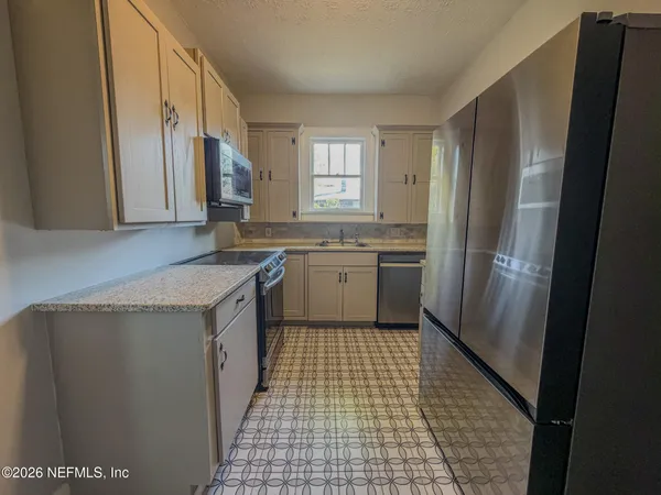 $1,750 | 2047 North Market Street, Jacksonville, FL 32206