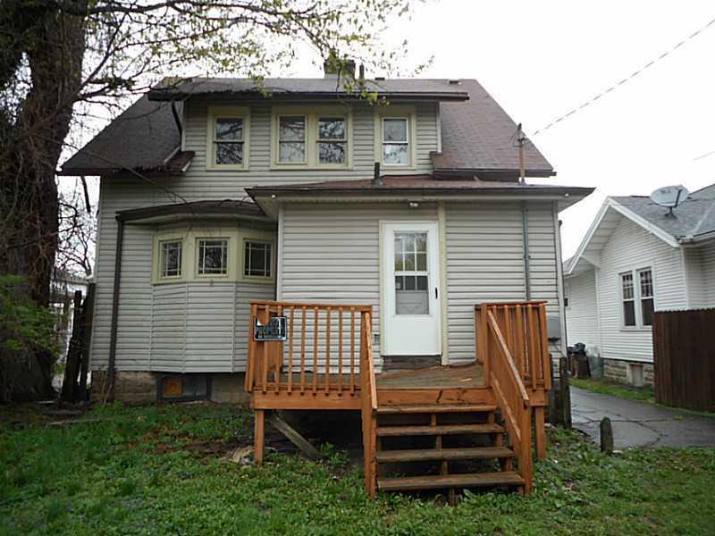 305 East Northern Avenue Springfield, OH 45503 - Photo 2 of 10