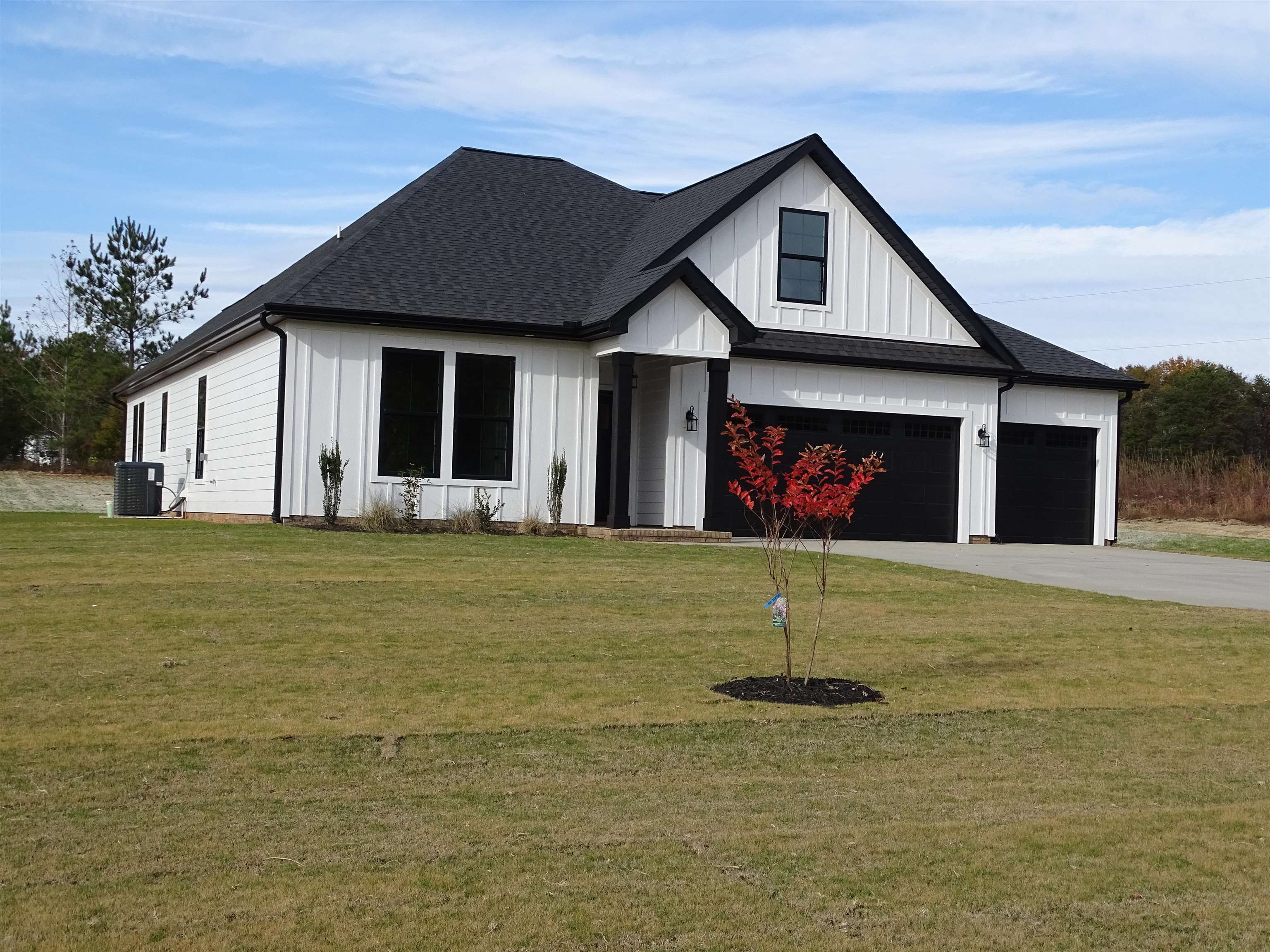 130 Babb Road Campobello, SC 29322 - Photo 1 of 39