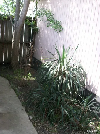 $950 | 7107 Swinford, San Antonio, TX 78239